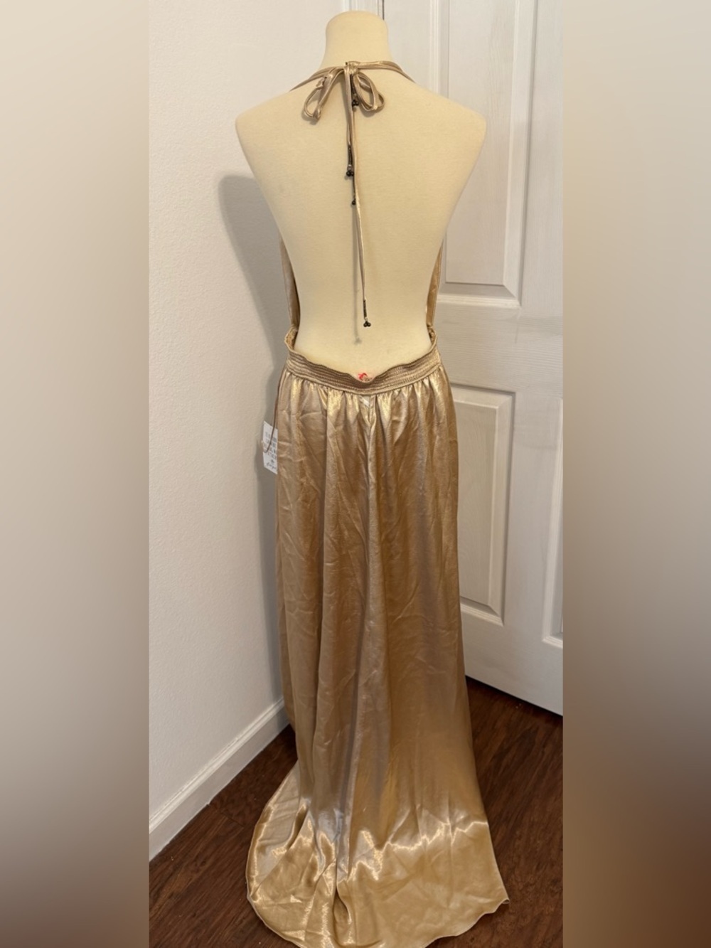 FREE PEOPLE LOOK INTO THE SUN PLUNGING NECKLINE GOWN MAXI GOLD OPEN BACK LARGE - Picture 2 of 16